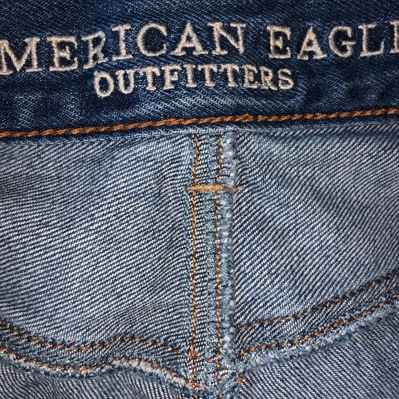 American Eagle high rise Mom jeans sz 8 Reg NWOT - Picture 4 of 9